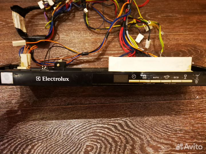 Модуль управления пмм Electrolux ESL46010