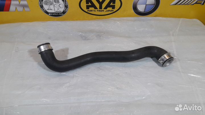 Патрубок радиатора верхний Mercedes W212 W204 W207
