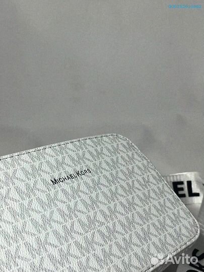 Женская сумка Michael Kors: утонченность и стиль