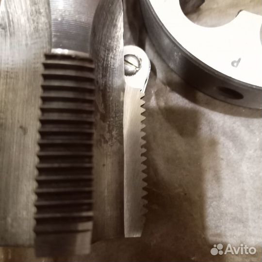 Метчик плашка 1 1/2