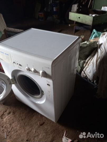 Стиральная машина б/у whirlpоool 5085
