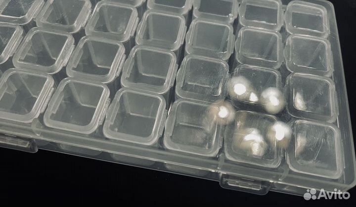 Контейнер для хранения фурнитуры