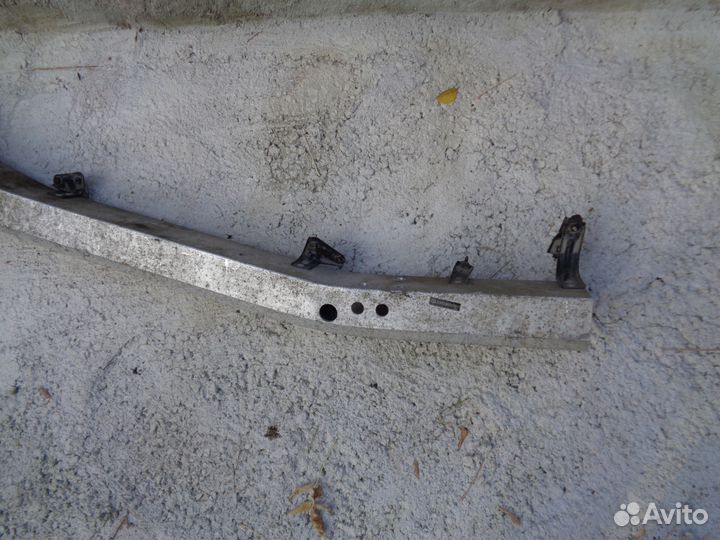 Лексус LX 570,Тойота, Усилитель переднего бампера