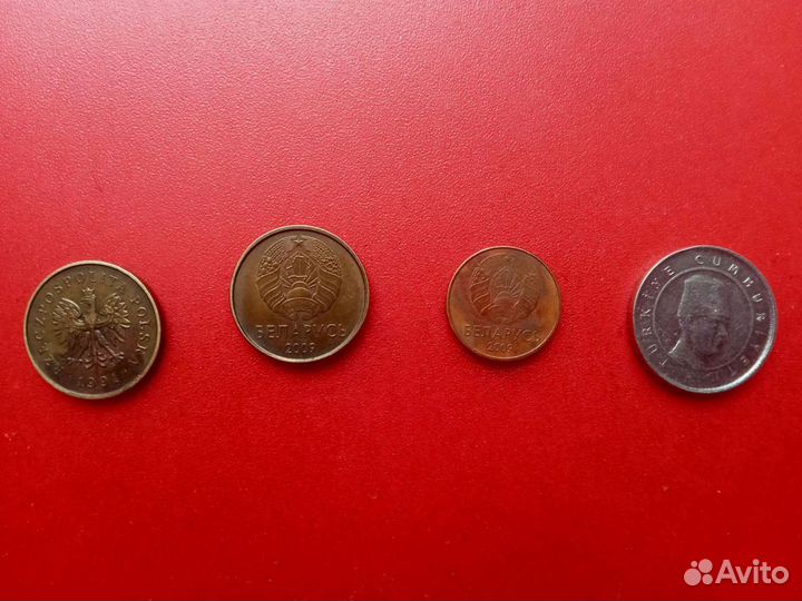 Продам старые монеты