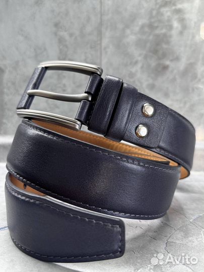 Мужской кожаный ремень ручной работы темно синий