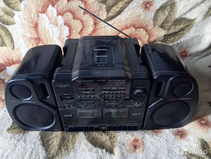 Музыкальный центр Daewoo