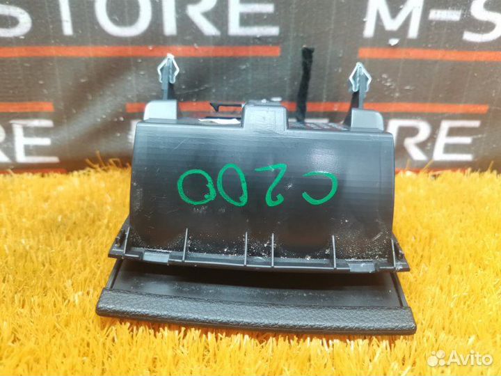 Пепельница Mercedes-Benz C-Class W204 271.860 2011