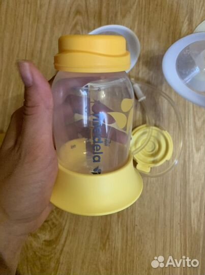 Молокоотсос medela электрический
