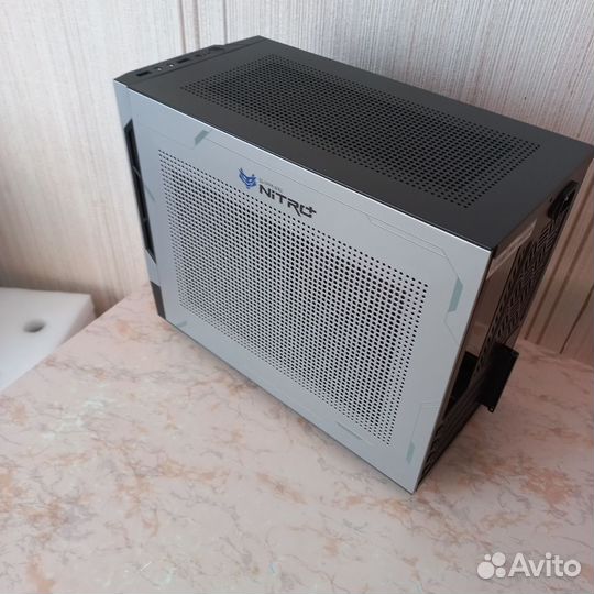 Компьютерный корпус sapphire nitro M01