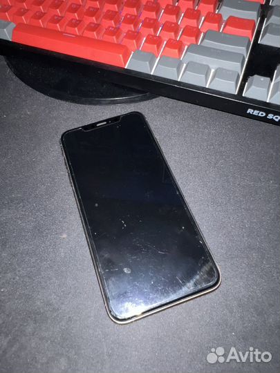 Телефон iPhone xs max