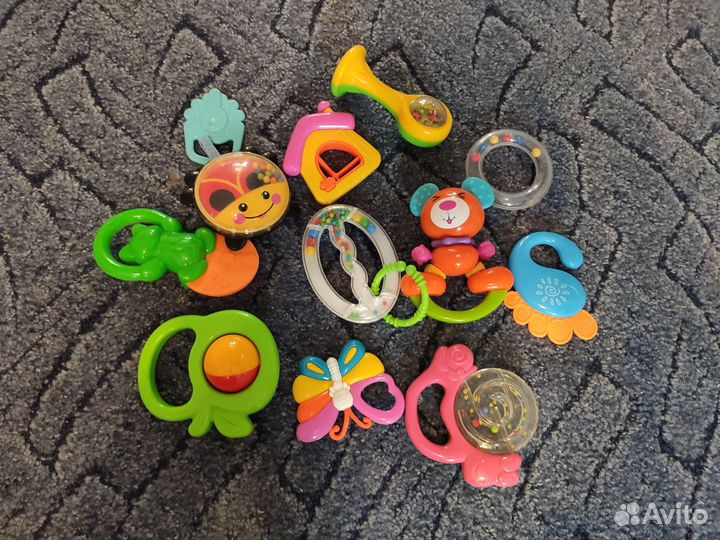 Игрушки погремушки