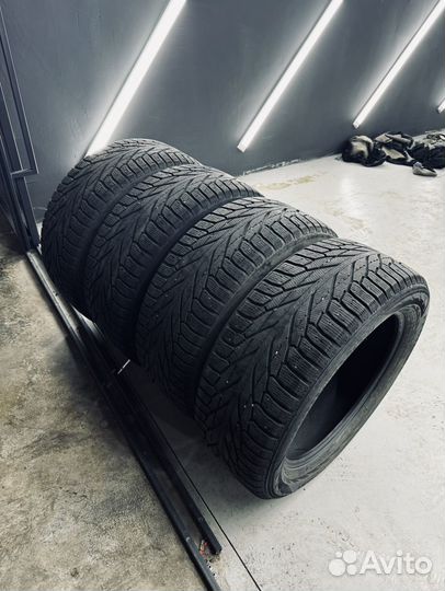 Nokian Tyres Hakkapeliitta R2 SUV 275/50 R20