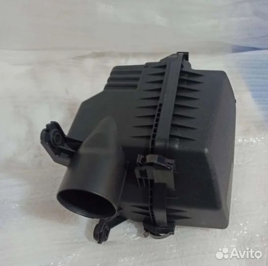 Корпус воздушного фильтра Kia Ceed 2 2012-2018