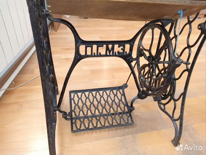 Швейная машина