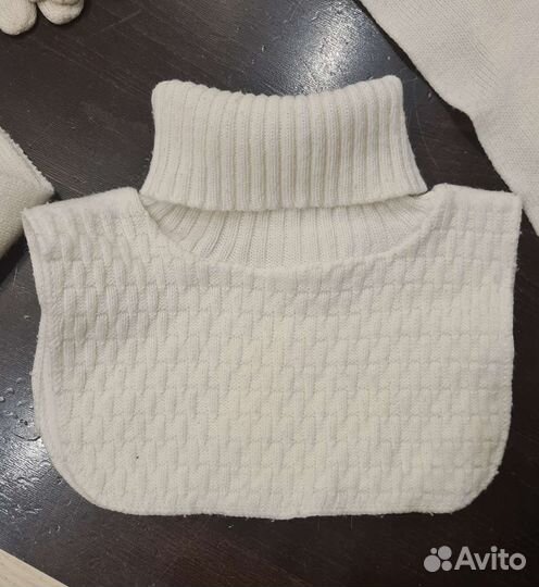 Манишка, шарфы и перчатки