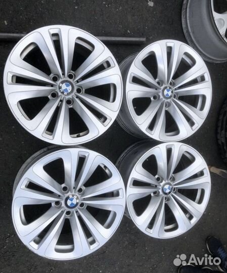R-18., 5 на 120 литые диски BMW комплект