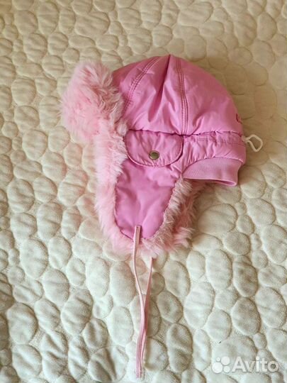 Продам зимнюю шапку на девочку