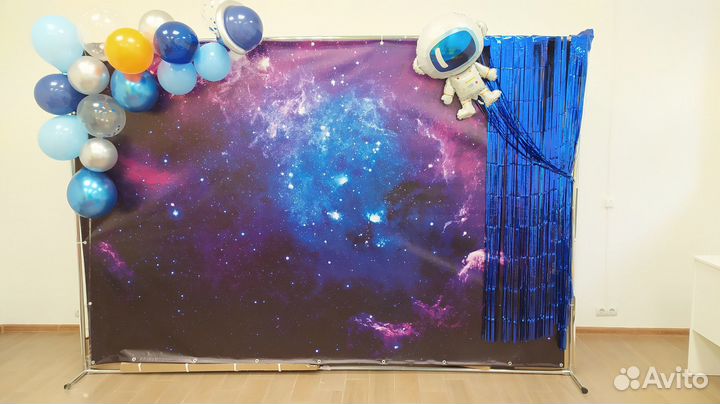 Пресс волл 2 на 3 + баннер Космос