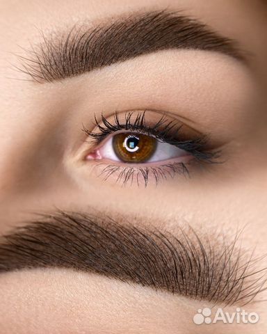 Приглашаю модель на перманентный макияж бровей