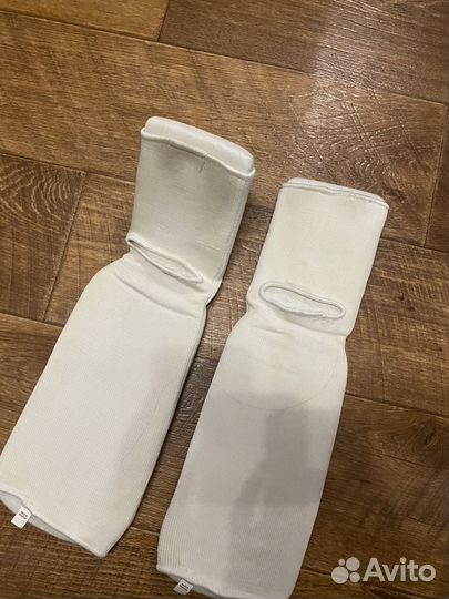 Защита для каратена ноги