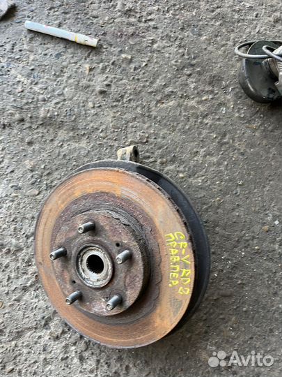 Правый поворотный кулак Honda CR-V 2