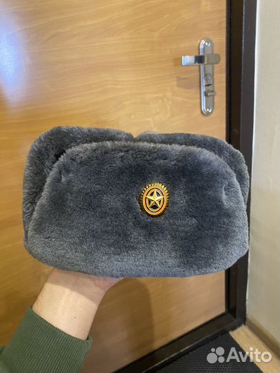 Меховая шапка-ушанка (офисная, военная)