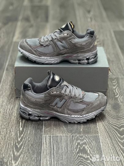 Кроссовки New Balance 2002r