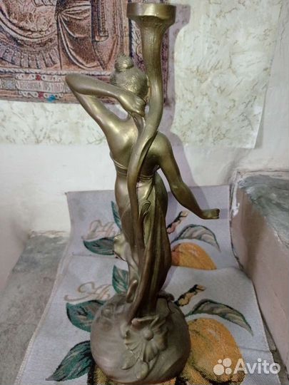 Статуэтка бронза