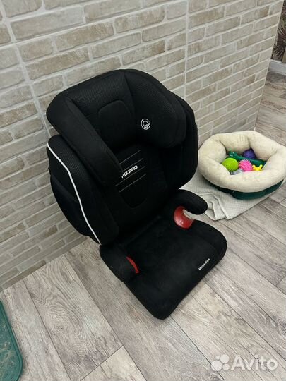 Автокресло recaro monza nova