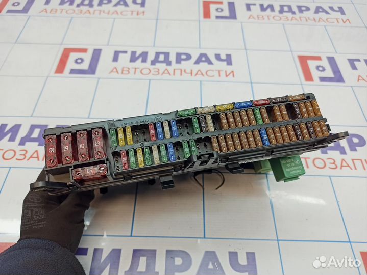 Блок предохранителей салонный BMW X5 (E53) 6113690