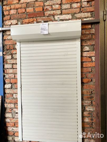 Роллета защитная автоматическая с электроприводом