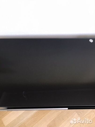 Стеклянная тумба под тв