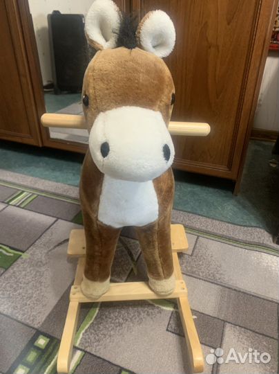 Детская качалка лошадь