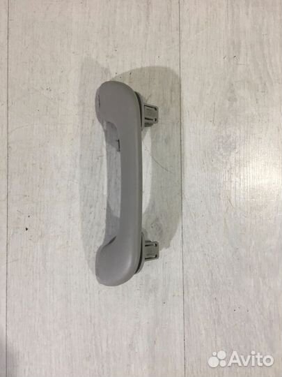 Ручка потолка LADA xray 1.6 мт