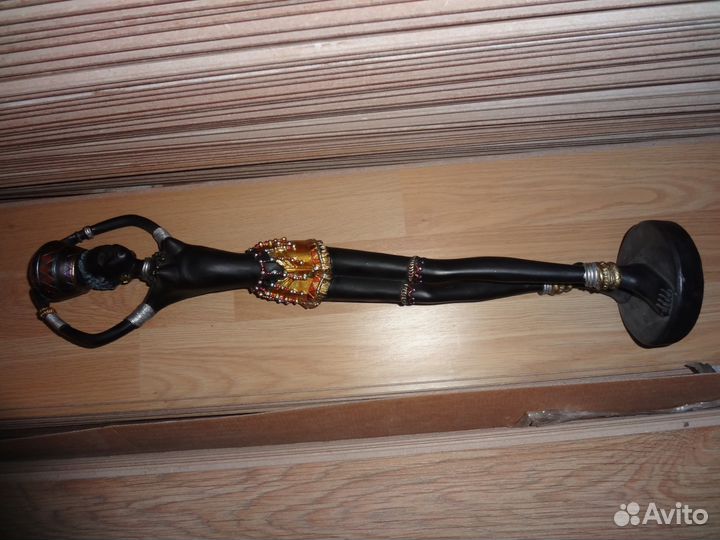 Статуэтка женщина 40 см