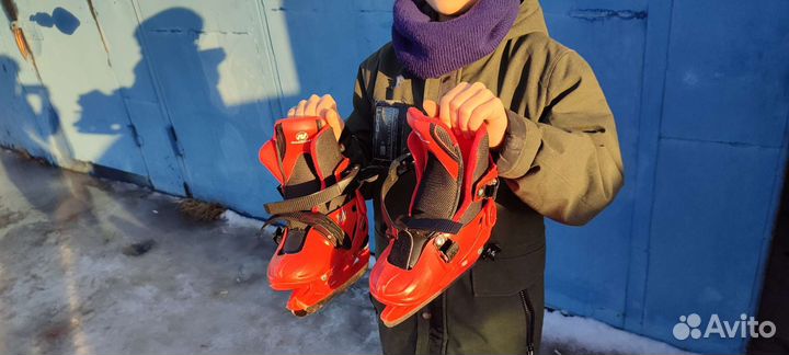 Детские коньки, размер на фото