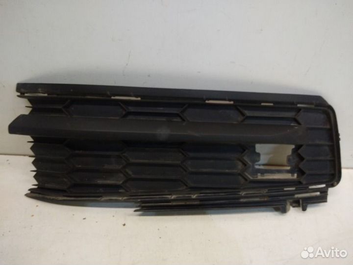 Решетка бампера передняя левая Skoda Kodiaq 1