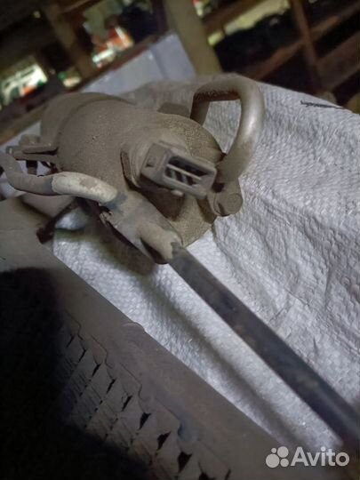 Радиатор кондиционера Volvo S60 V70 XC70 S80