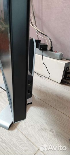 Монитор dell 20