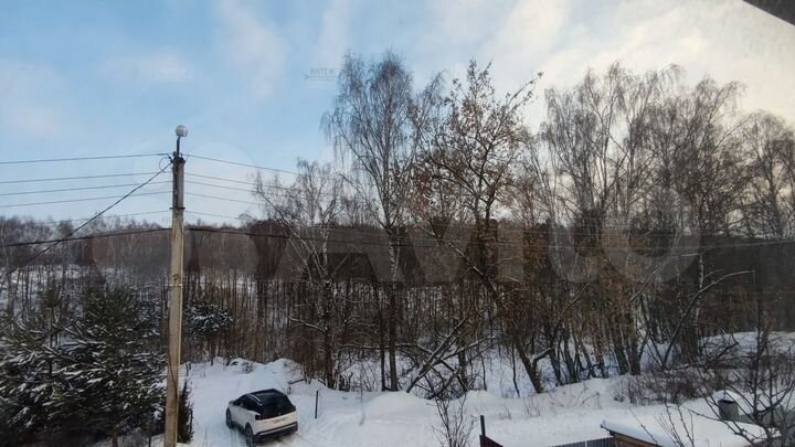 Дом 185 м² на участке 5 сот.