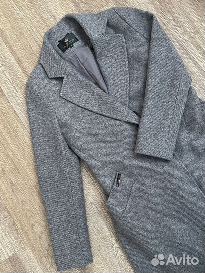 Пальто женское