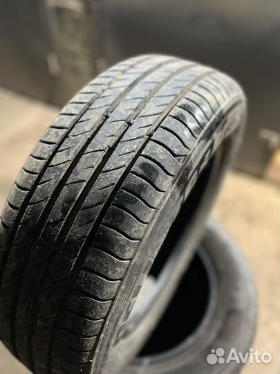 Delinte DS2 205/65 R16 95V