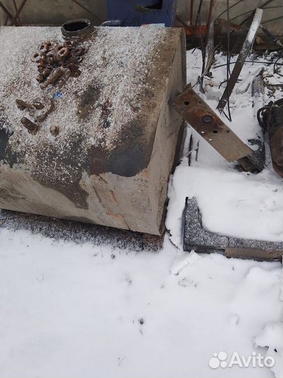 Бак на камаз