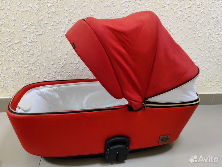 Коляска Adamex Reggio 3 в 1