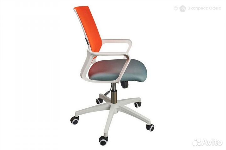 Кресло офисное Бит LB white