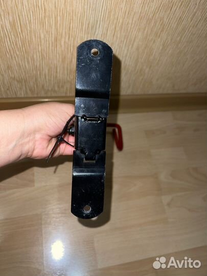 Крепление/кронштейн/стойка для велосипеда