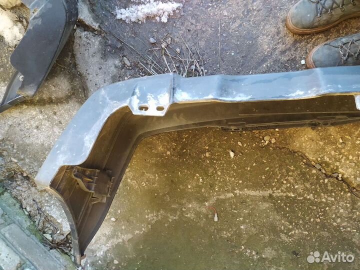 Бампер задний VW Golf 3/ Vento