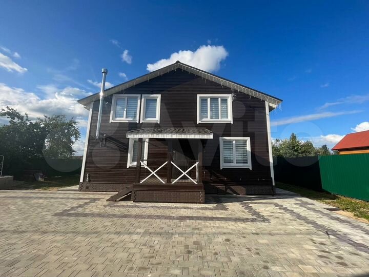 Дом 160 м² на участке 8 сот.