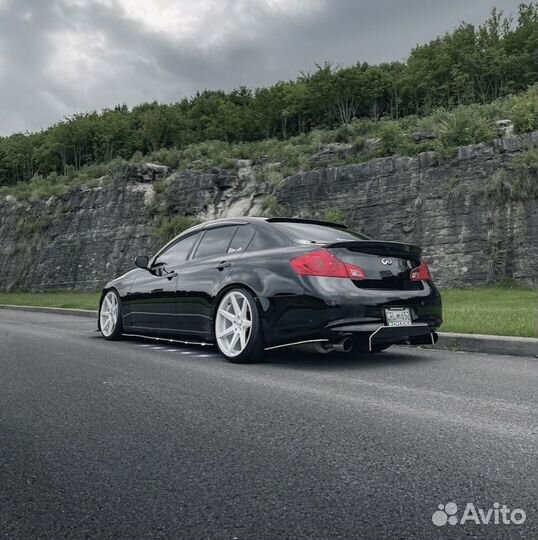 Спойлер заднего стекла Infiniti G37