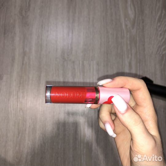 Блеск для губ vivienne sabo 12